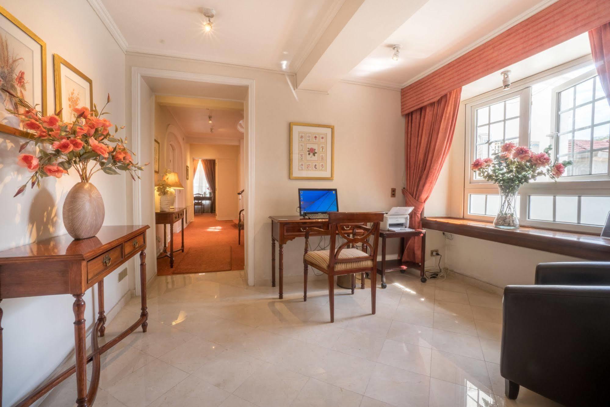 Departamentos Orly Lejlighedshotel Santiago de Chile Eksteriør billede
